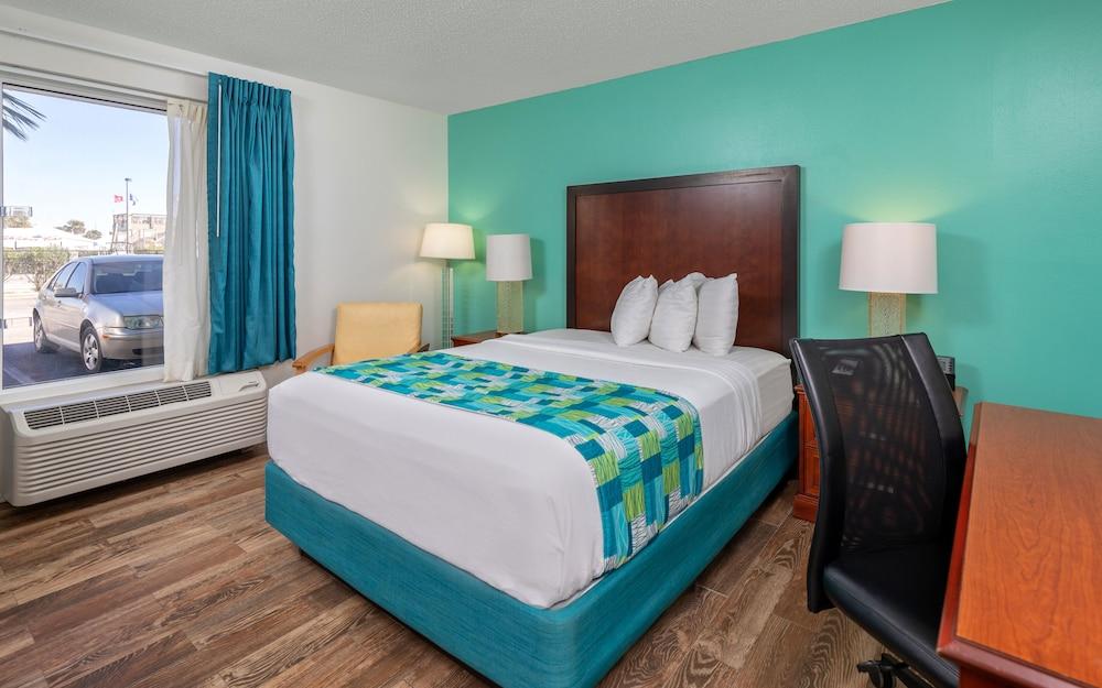 Surf & Sand Hotel Pensacola Beach Exterior photo