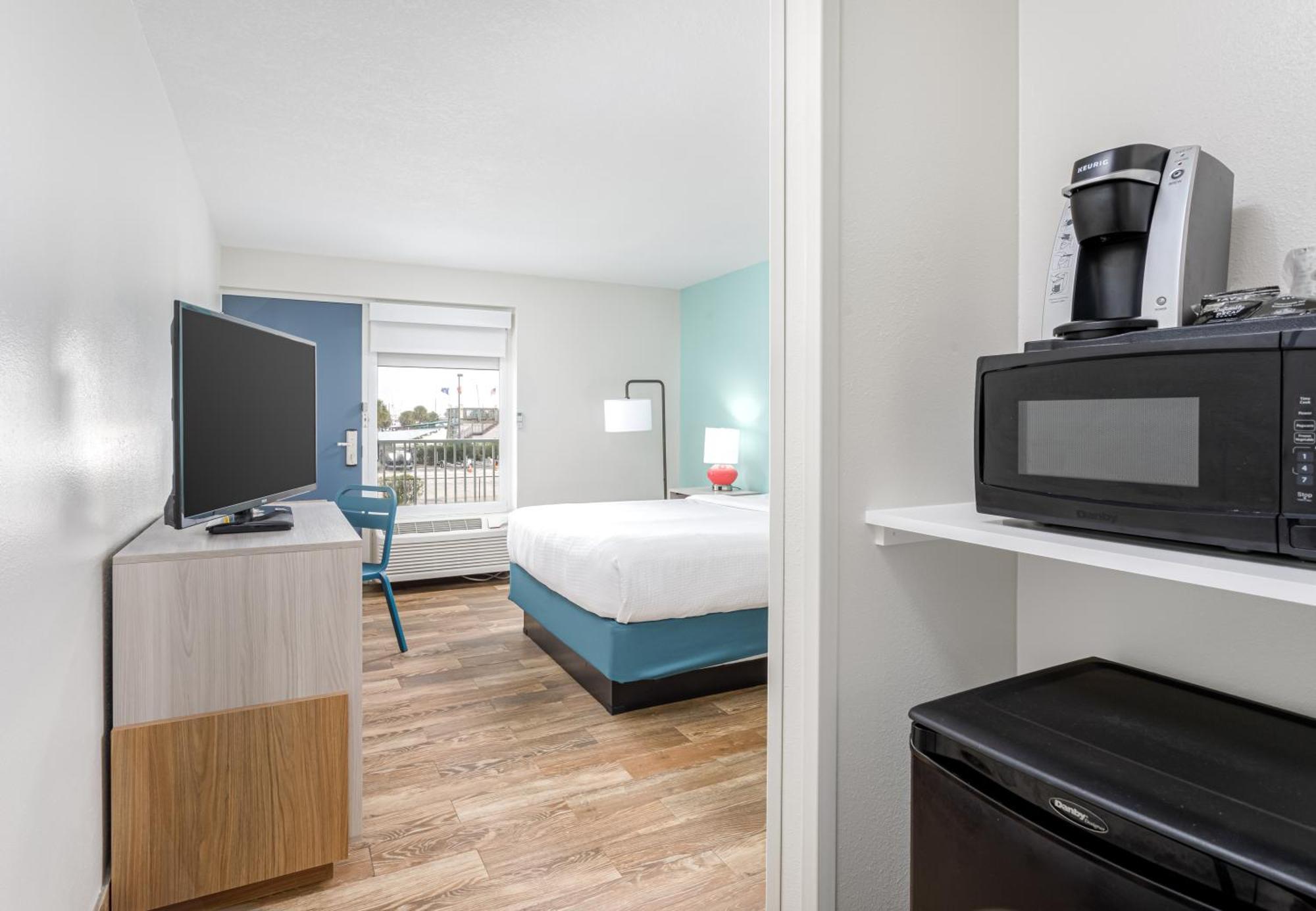 Surf & Sand Hotel Pensacola Beach Exterior photo