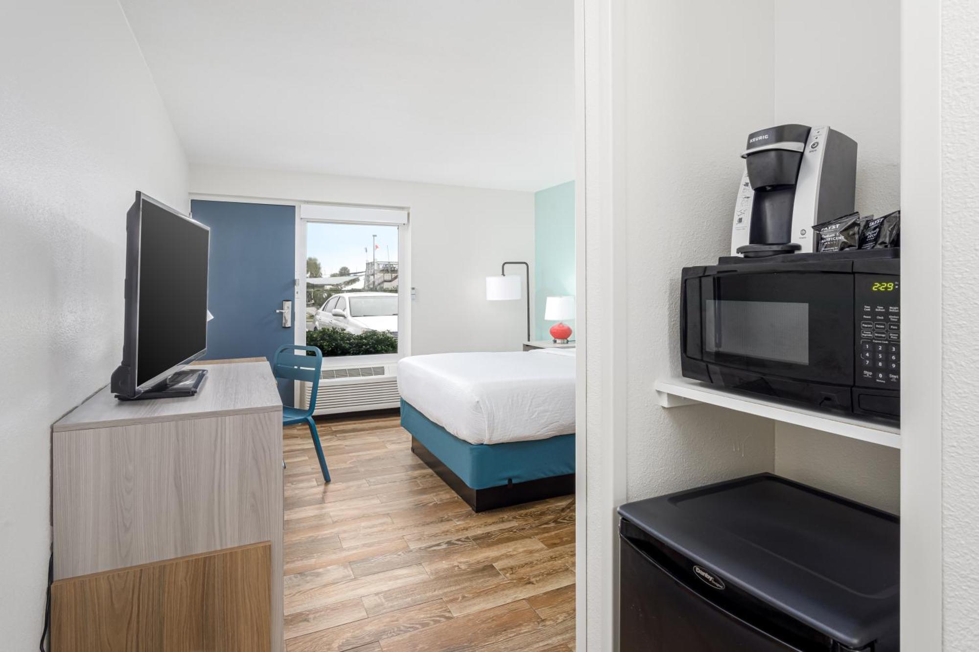 Surf & Sand Hotel Pensacola Beach Exterior photo