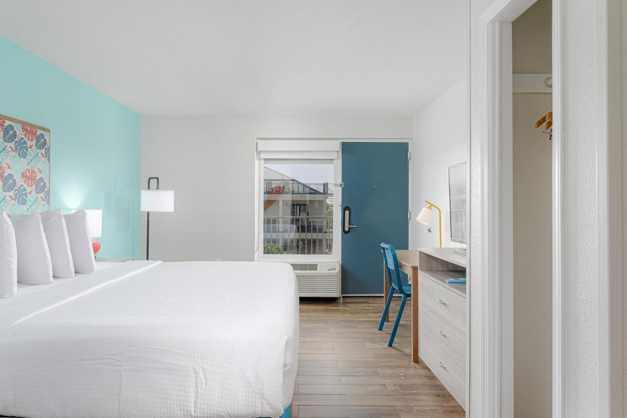 Surf & Sand Hotel Pensacola Beach Exterior photo