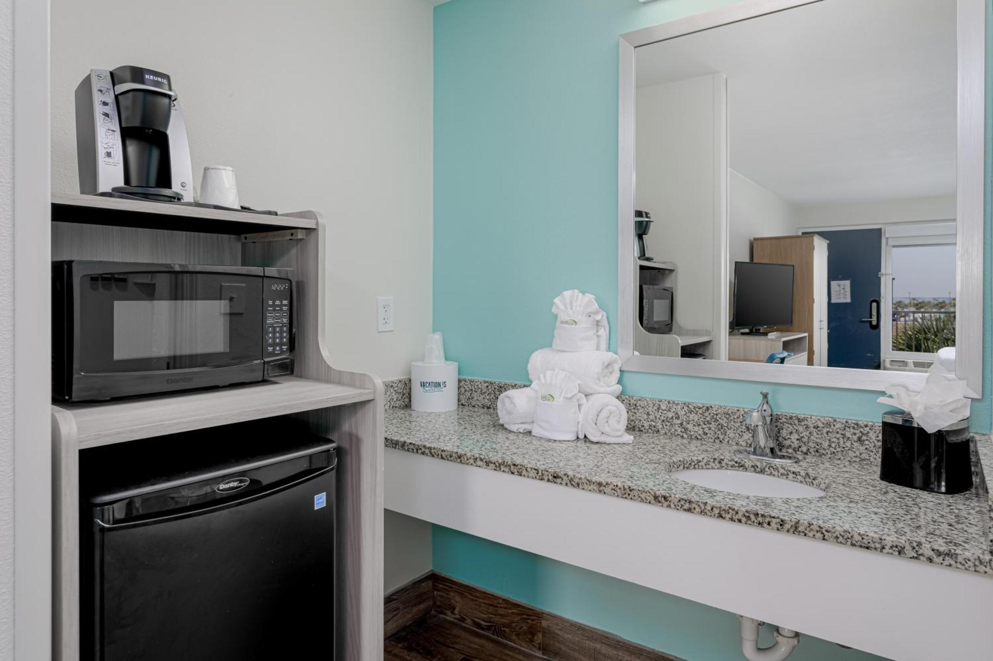 Surf & Sand Hotel Pensacola Beach Exterior photo